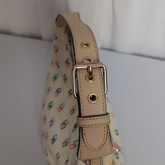 Dooney & Bourke Rainbow Logo & Zipper Hobo Bag With Pink Heart Hang Tag. - Picture 10 of 16